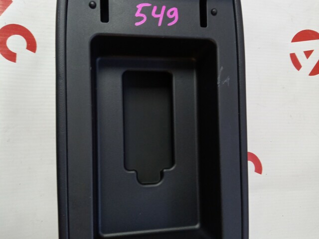 Подлокотник MITSUBISHI Outlander 