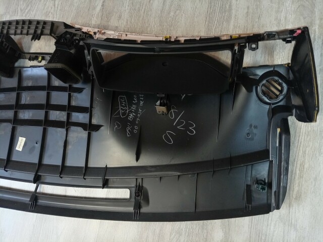 Торпедо TOYOTA Corolla Runx 