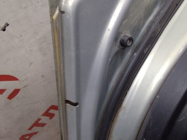 Дверь TOYOTA Avensis 