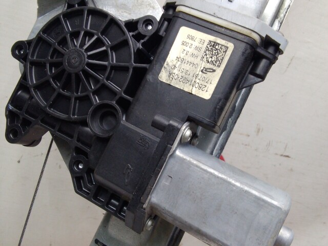 Стеклоподъемник RENAULT Duster 