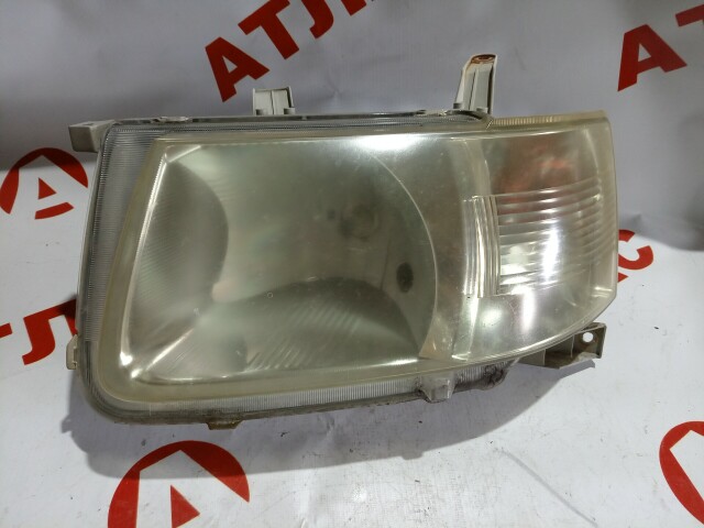 Фара TOYOTA Succeed 