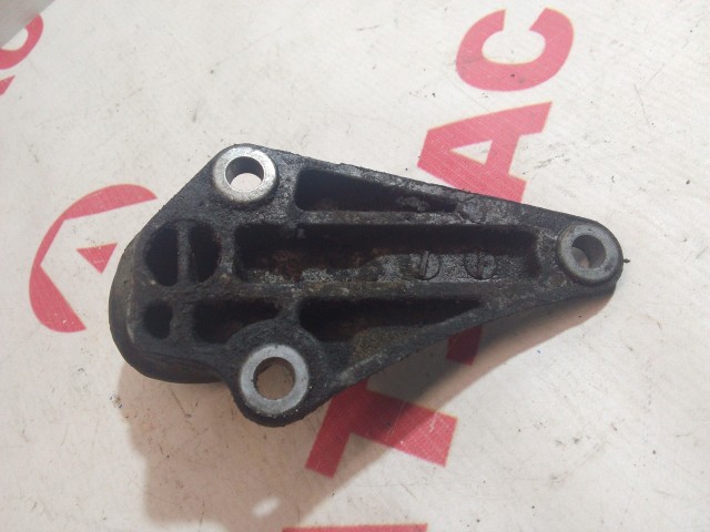 Кронштейн подушки ДВС AUDI A6 ACK