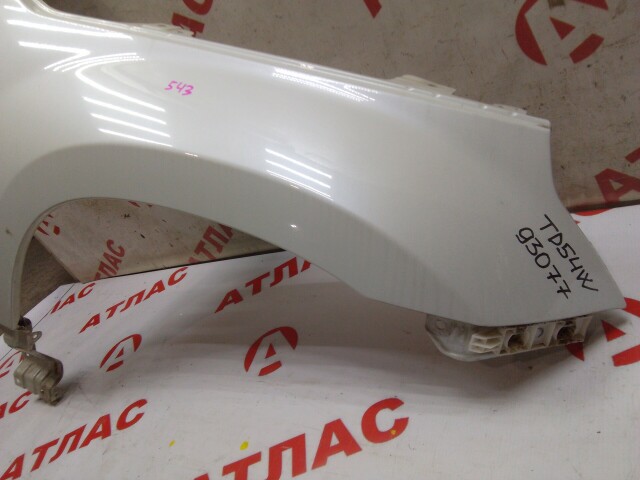 Крыло SUZUKI Escudo 