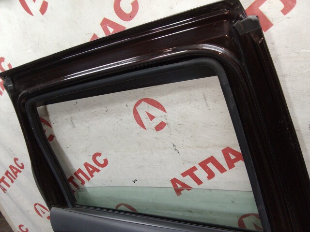 Дверь RENAULT Duster 