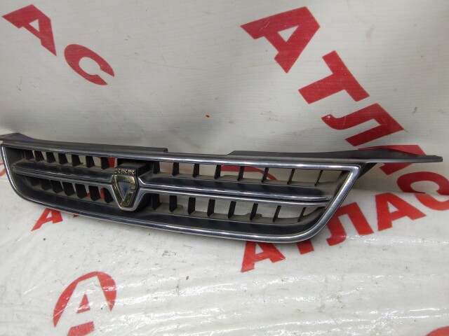 Решетка радиатора TOYOTA Corolla 