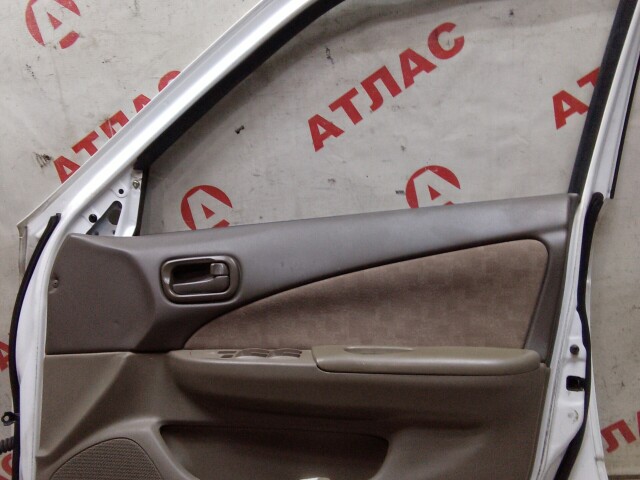 Дверь NISSAN Sunny 