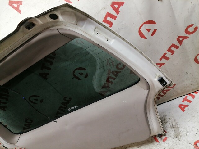 Дверь багажника TOYOTA Corolla Spacio 