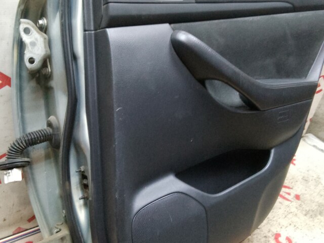 Дверь TOYOTA Avensis 