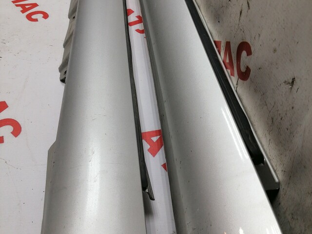 Накладка порога TOYOTA Avensis 