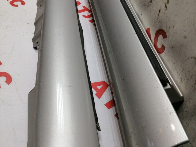 Накладка порога TOYOTA Avensis 