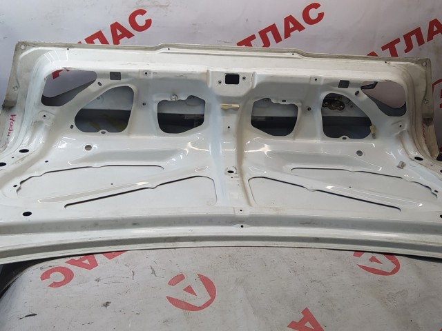 Крышка багажника TOYOTA Windom 