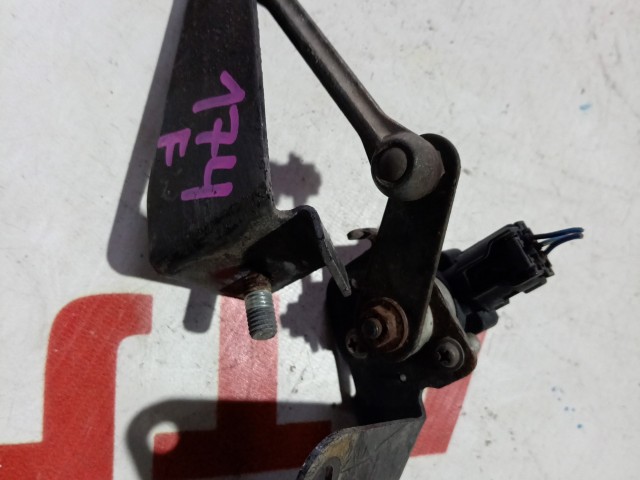 Датчик положения кузова SUZUKI Escudo 