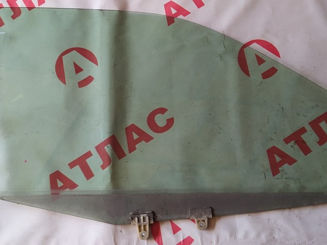 Стекло NISSAN Primera 