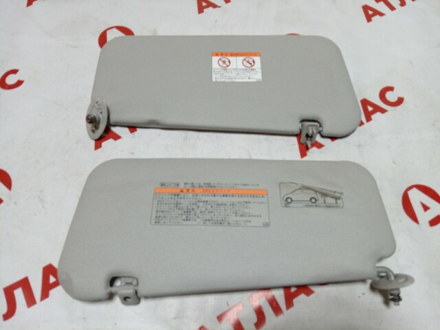 Козырёк TOYOTA FunCargo 