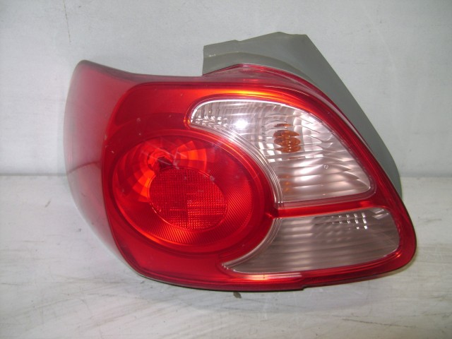 Стоп TOYOTA Porte 