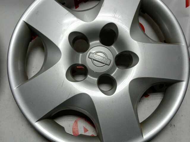 Колпак на колесо NISSAN - 