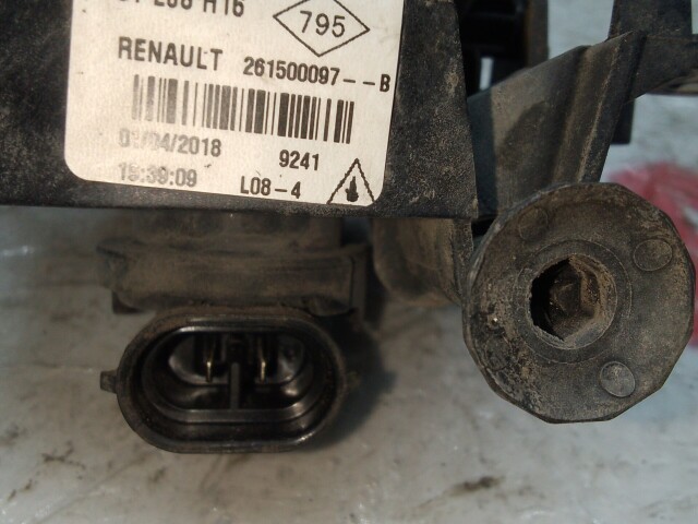 Туманка RENAULT Duster 