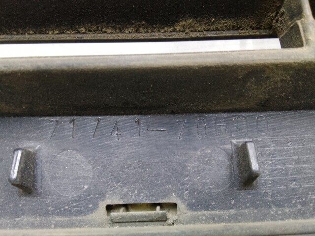 Решетка радиатора CHEVROLET Cruze 