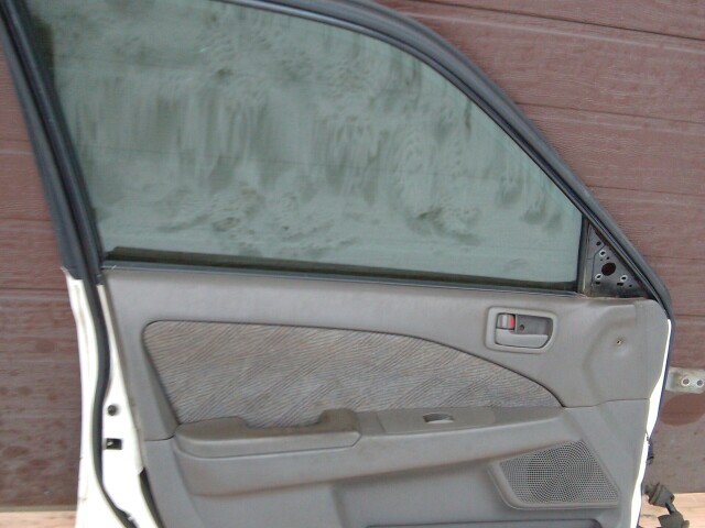 Дверь TOYOTA Corona Premio 