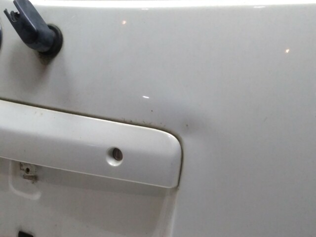 Дверь багажника TOYOTA Ist 