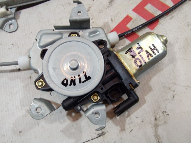 Стеклоподъемник NISSAN Tino 