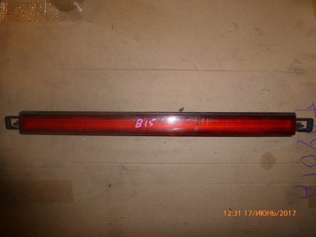 Вставка багажника NISSAN Sunny 