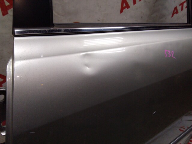 Дверь TOYOTA Avensis 