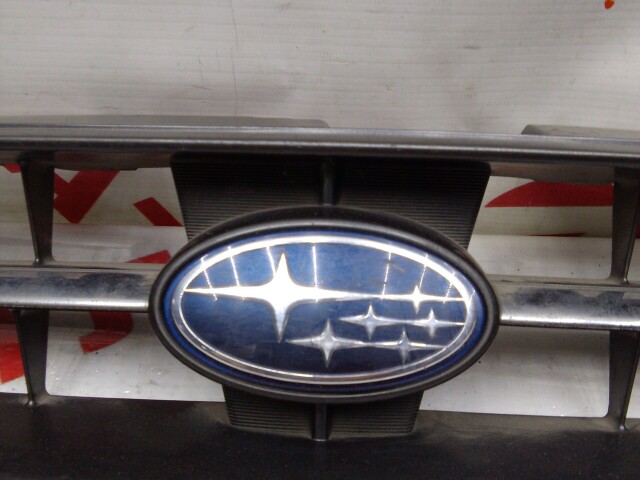 Решетка радиатора SUBARU Impreza 