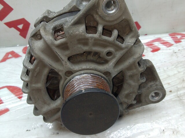 Генератор RENAULT Duster H4M