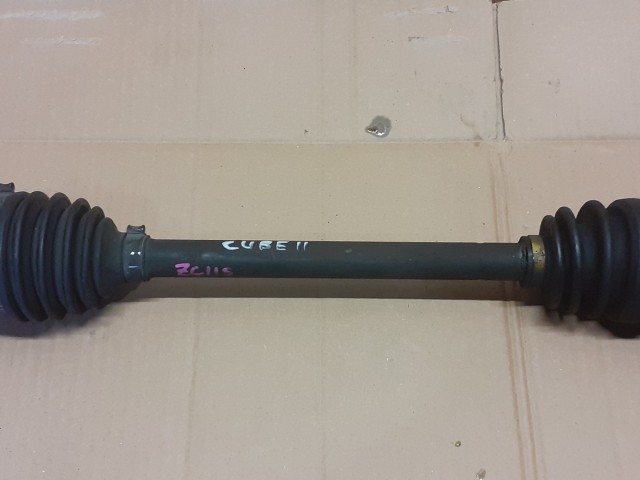 Привод короткий NISSAN Cube 