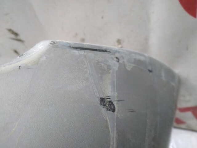 Бампер передний TOYOTA Vitz 