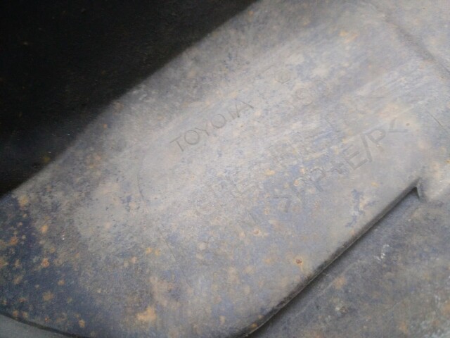 Брызговик TOYOTA Camry 