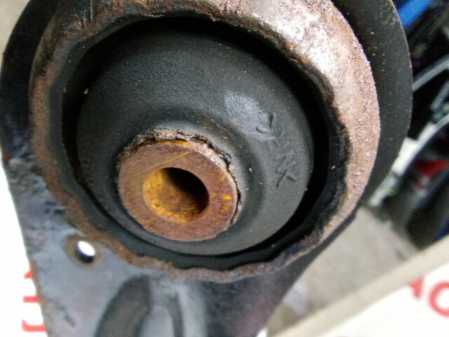 Балка задняя NISSAN Primera 