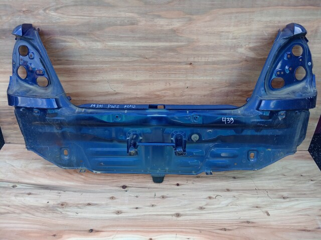 Задняя панель TOYOTA Platz 