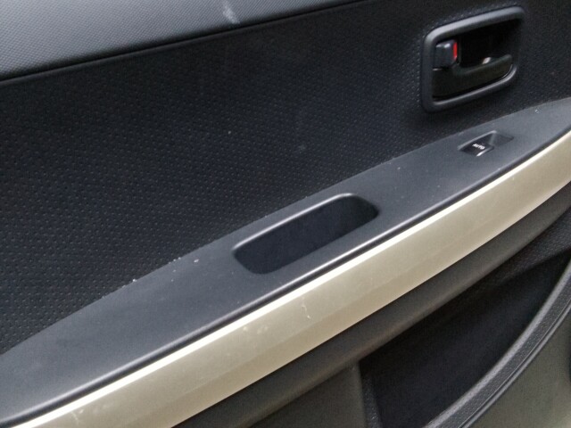 Дверь TOYOTA Ist 