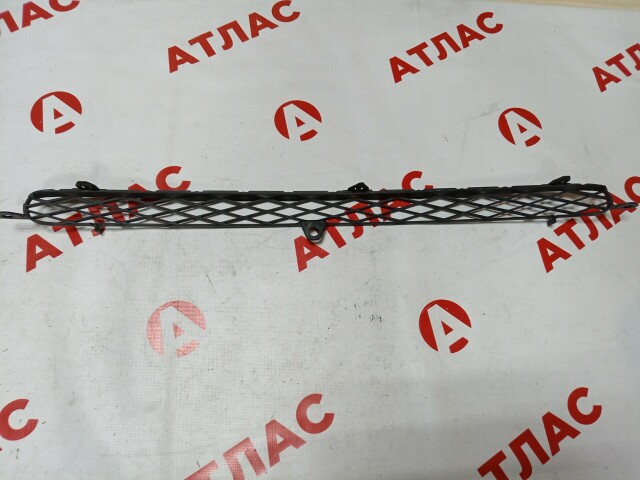 Решетка в бампер TOYOTA FunCargo 