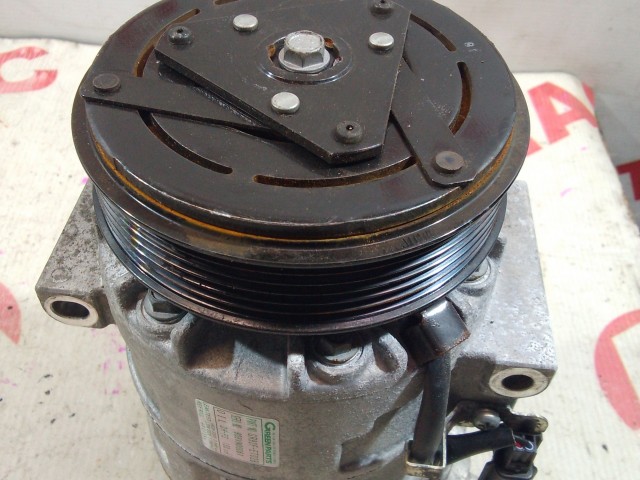 Компрессор кондиционера NISSAN X-Trail MR20-DE