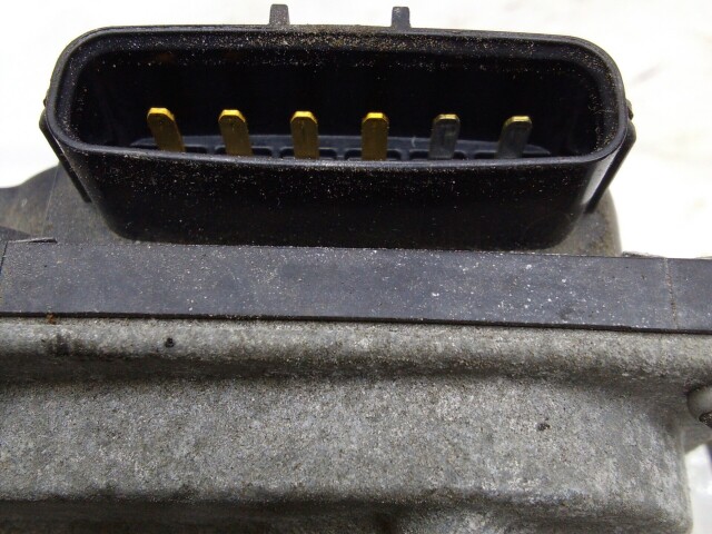 Дроссельная заслонка TOYOTA Camry 2AZ-FE