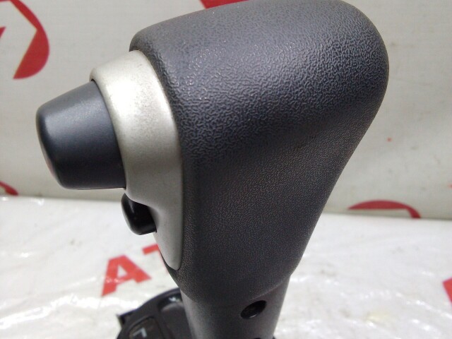 Рычаг КПП TOYOTA Ist 