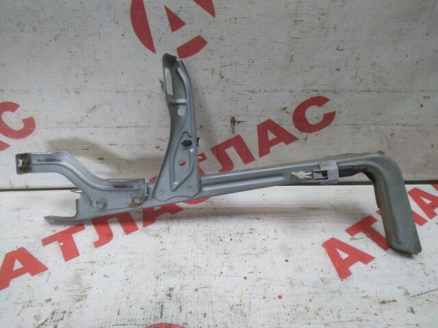 Кронштейн замка капота TOYOTA Avensis 