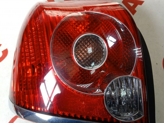 Стоп TOYOTA Avensis 