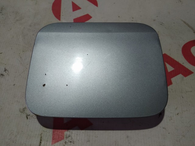 Лючок бензобака NISSAN Primera 