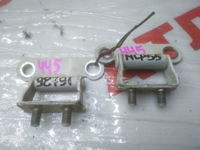 Кронштейны багажника TOYOTA Succeed 