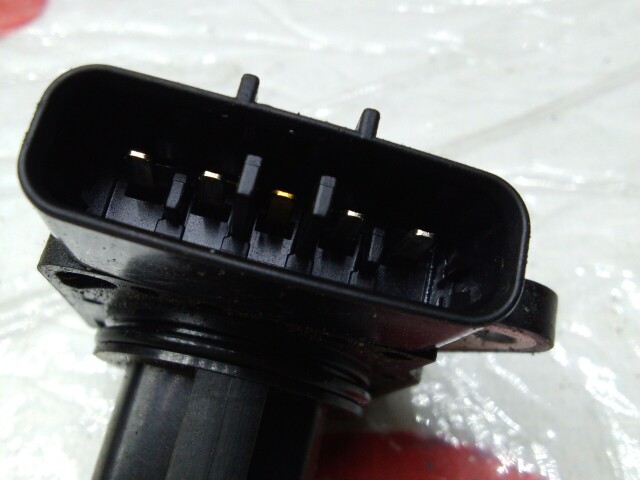 ДМРВ TOYOTA Vitz 2SZ-FE