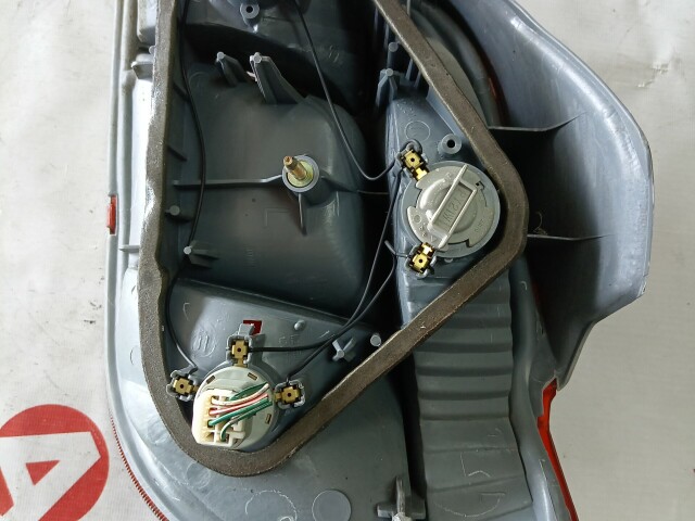 Стоп TOYOTA Vitz 