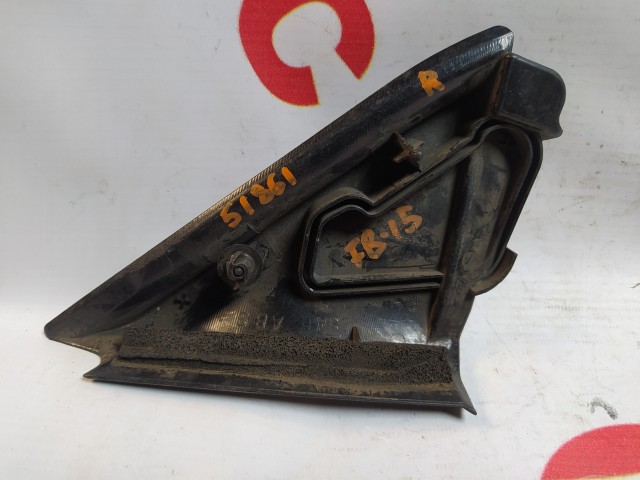 Уголок двери NISSAN Sunny 