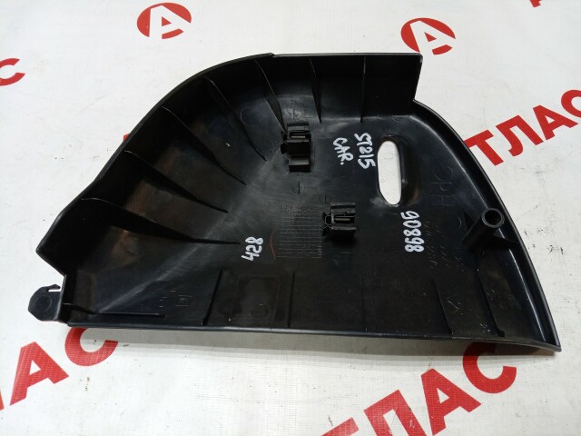 Обшивка багажника TOYOTA Carina 