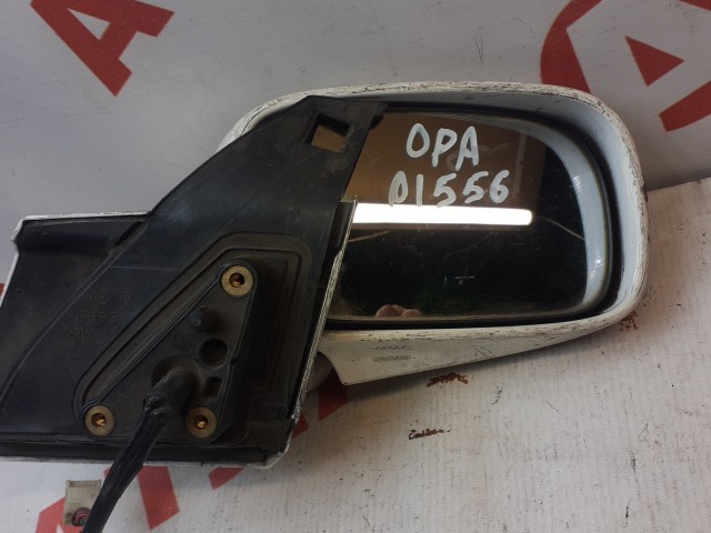 Зеркало TOYOTA Opa 