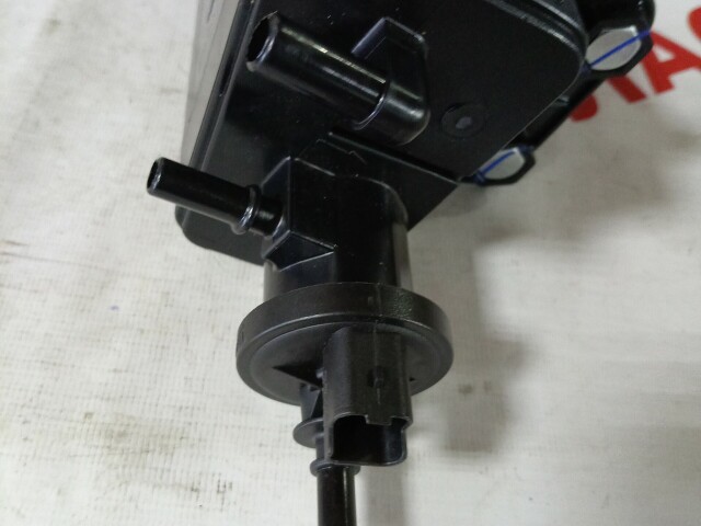 Фильтр паров топлива RENAULT Sandero Stepway 