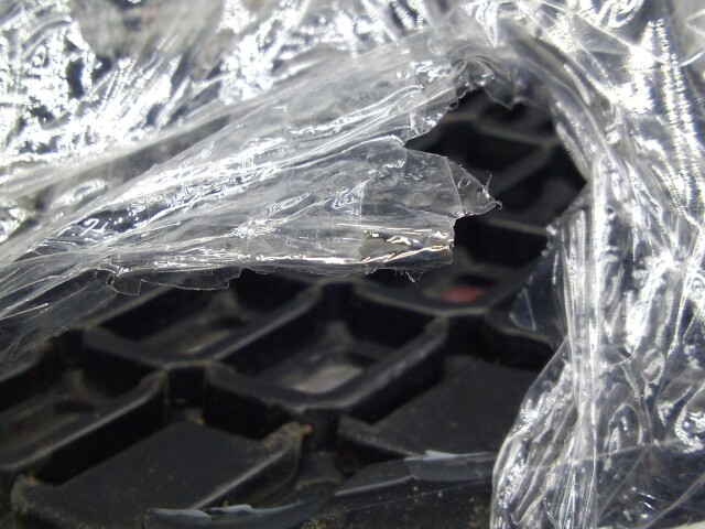 Решетка радиатора TOYOTA Ractis 